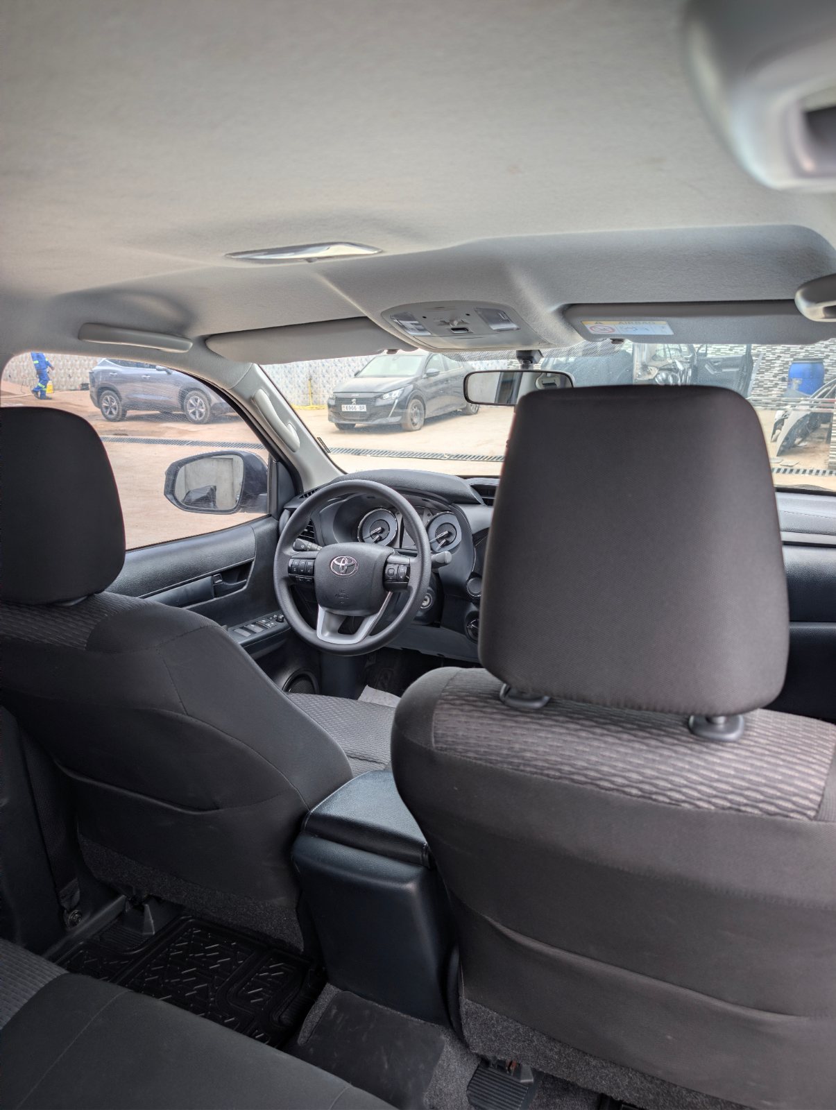 TOYOTA HILUX 2025 en images